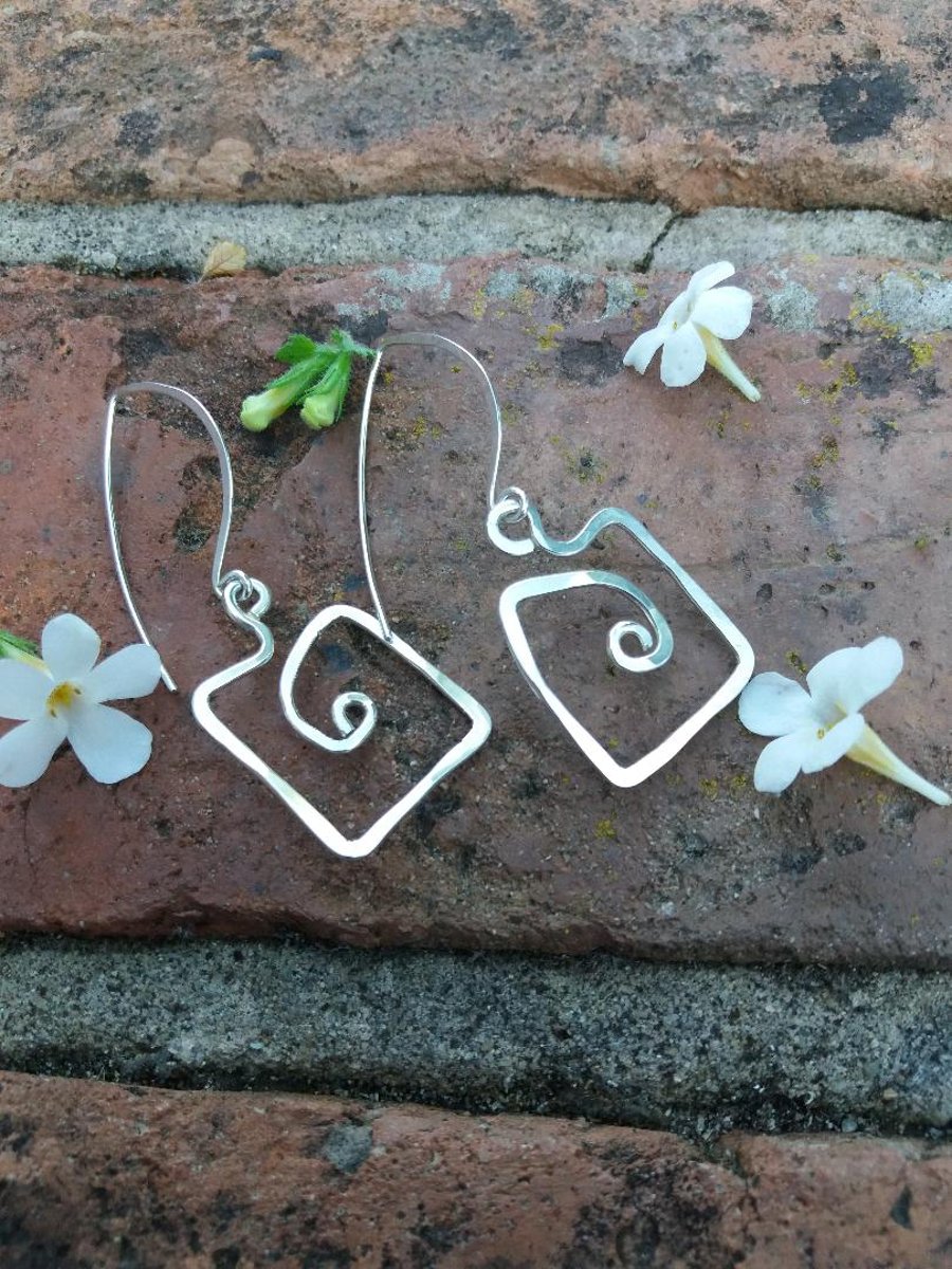 Square silver wire earrings