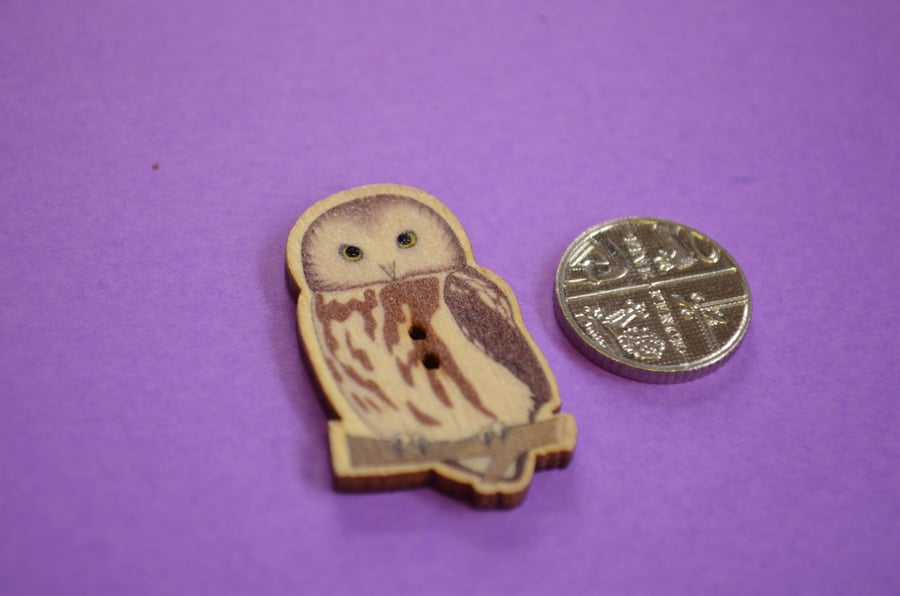 Wooden Sitting Owl Shaped Buttons 35x20mm Bird (BD13)