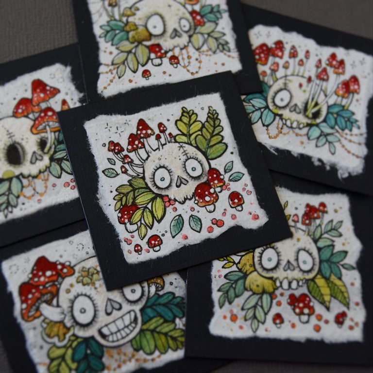 mini fungi skull - original twinchie illustration