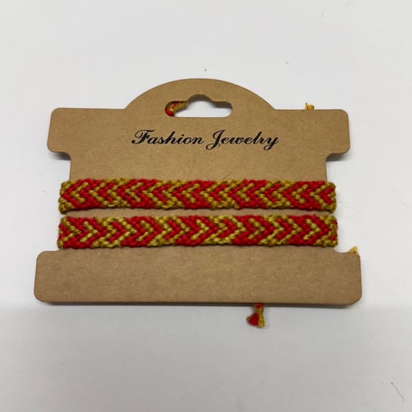 Red and gold love heart pattern bracelets 