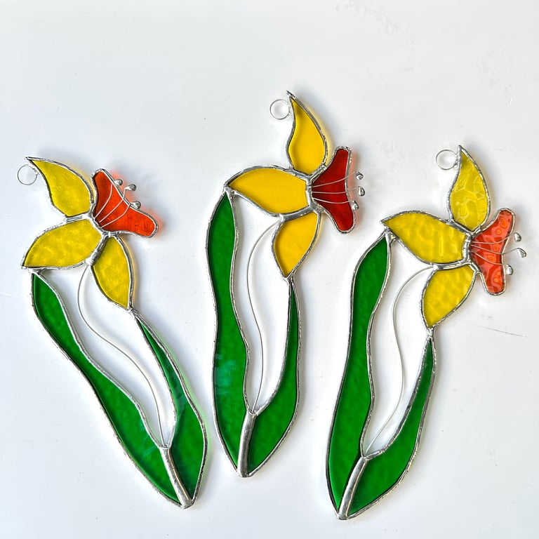 Stained Glass Daffodil Suncatcher - Handmade Hanging Decoration