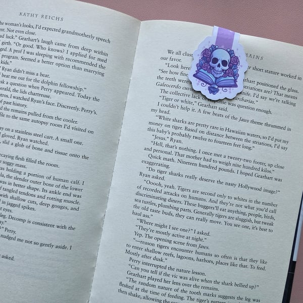 Skull Book & Roses Magnetic Bookmark Bookish Gift Cute Bookmark