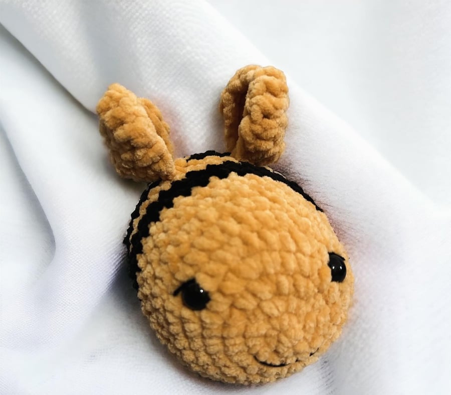 Bumble bee plush soft toy