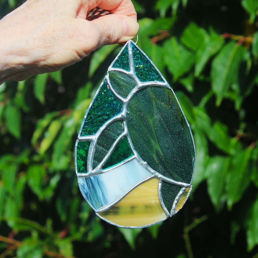 Sea turtle teardrop glass suncatcher