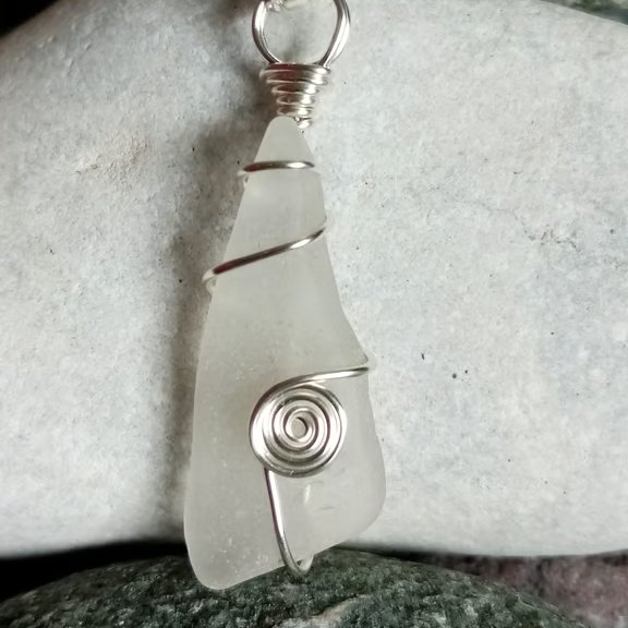 Wire-wrapped Sea Glass Necklace 