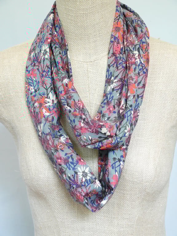 Liberty Infinity Scarf
