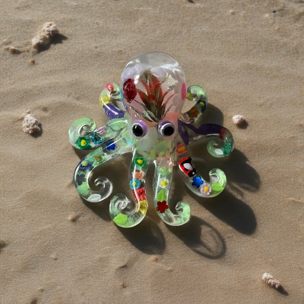 Handmade Resin Octopus Sculpture – Colourful Floral Ocean Ornament – Quirky Desk