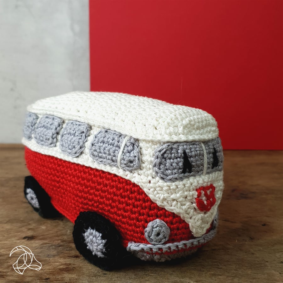 Retro Red Campervan Crochet Kit, DIY craft kit, Craft kit gift, Amigurumi kit