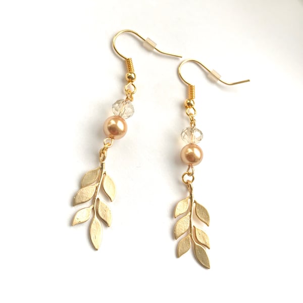  Gold leaf, glass bead and golden pearl dangle earrings 