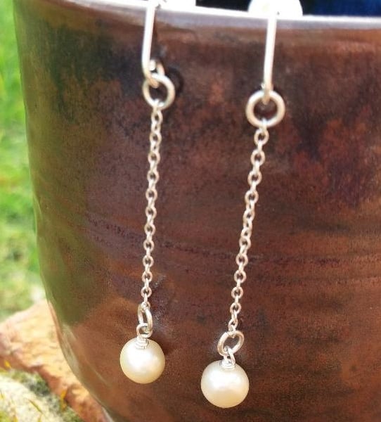 Pearl on a chain earrings