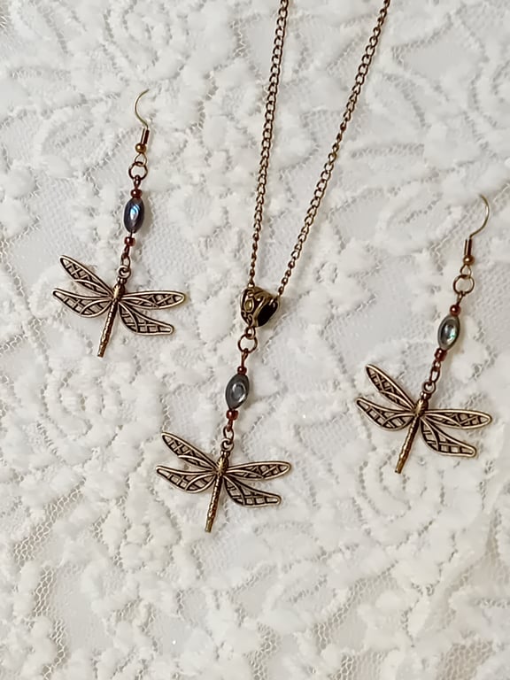  Dragonfly with Abalone Necklace & Earring Set