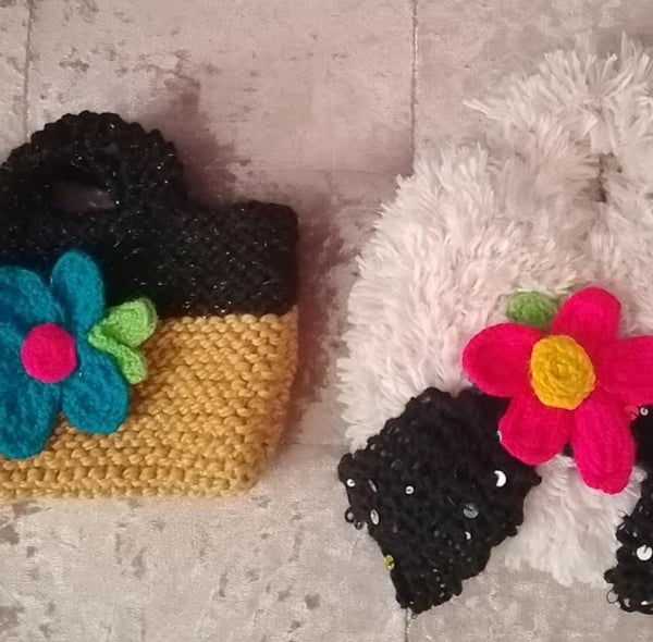 Bespoke Hand Knitted Dog Walking Bag