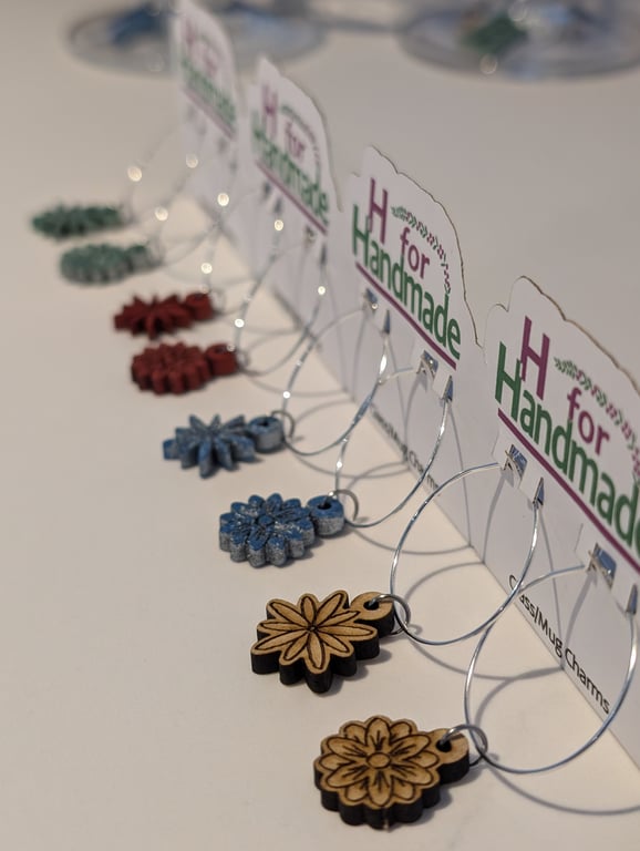 Flower Glass Charms to keep track of your beverage - set of 8