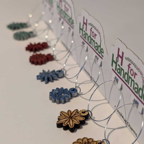 Flower Glass Charms to keep track of your beverage - set of 8