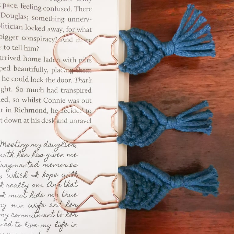 Bookmark jumbo cat paperclip, macrame page markers - petrol blue FREE UK P&P