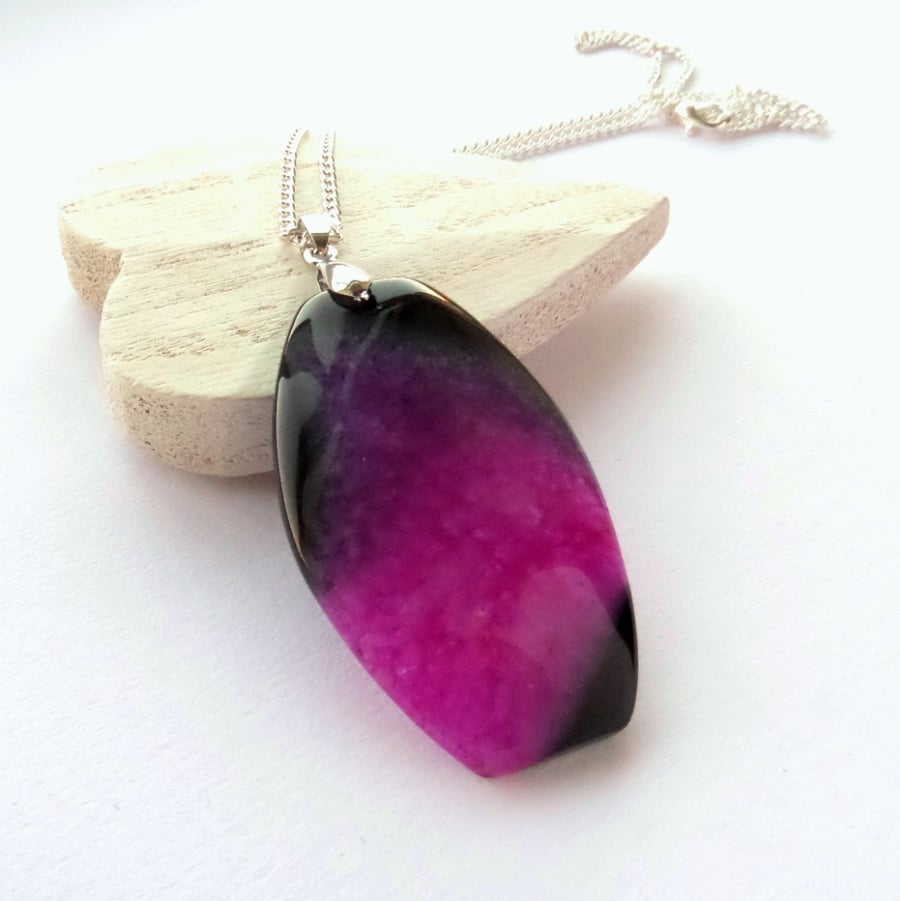 Beautiful pink, black and purple agate pendant necklace