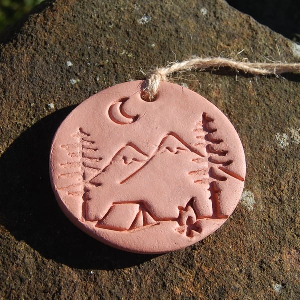 Highland Escape Terracotta Essential Oil Diffuser - Fragrance Disc