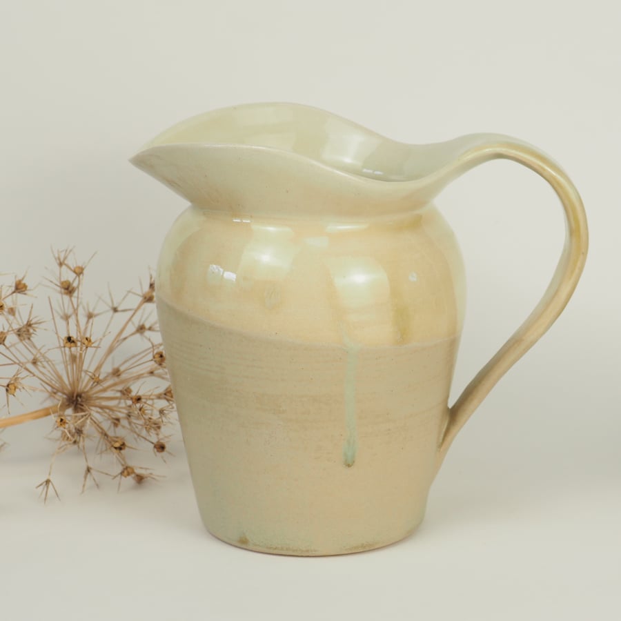 1 litre Ceramic Jug with Flared Rim