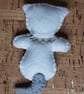 Cat on back White & Light Grey Felt Brooch. - Image 2