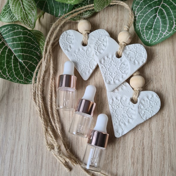 Clay oil diffuser set of 3 heart hanging decorations home decor gift idea