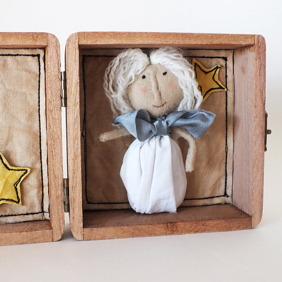 Worry Doll in a Box 1