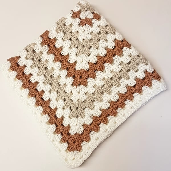 Hand crochet baby blanket 