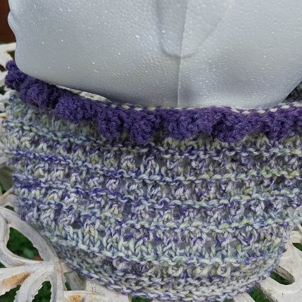 HANDKNIT Eyelet circular cowl with curly edge purple and green