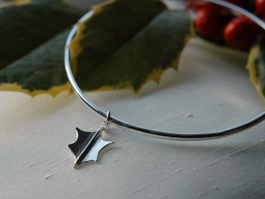 Sterling Silver Bangle Bracelet with Holly Leaf Charm,  B86