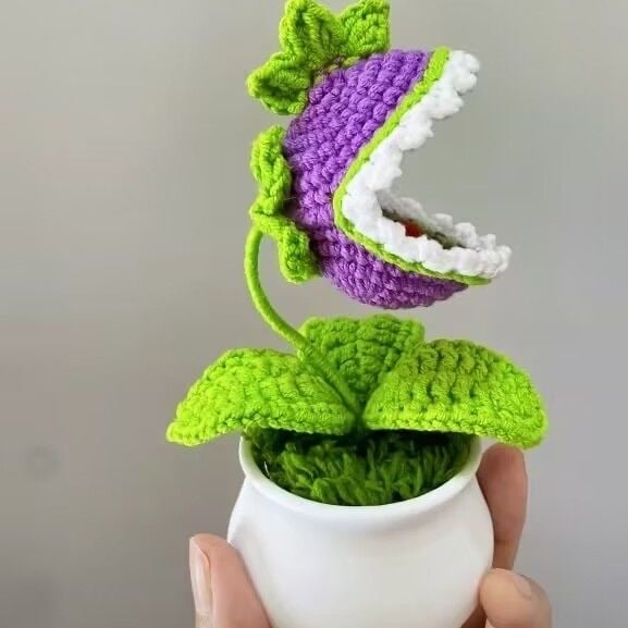 PVZ chomper plush doll,  chomper plush doll, plant plush stuff