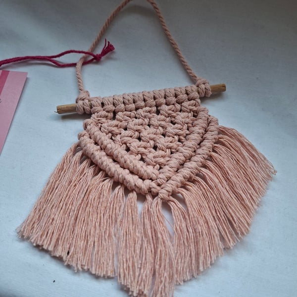 Macrame mini wall hanging