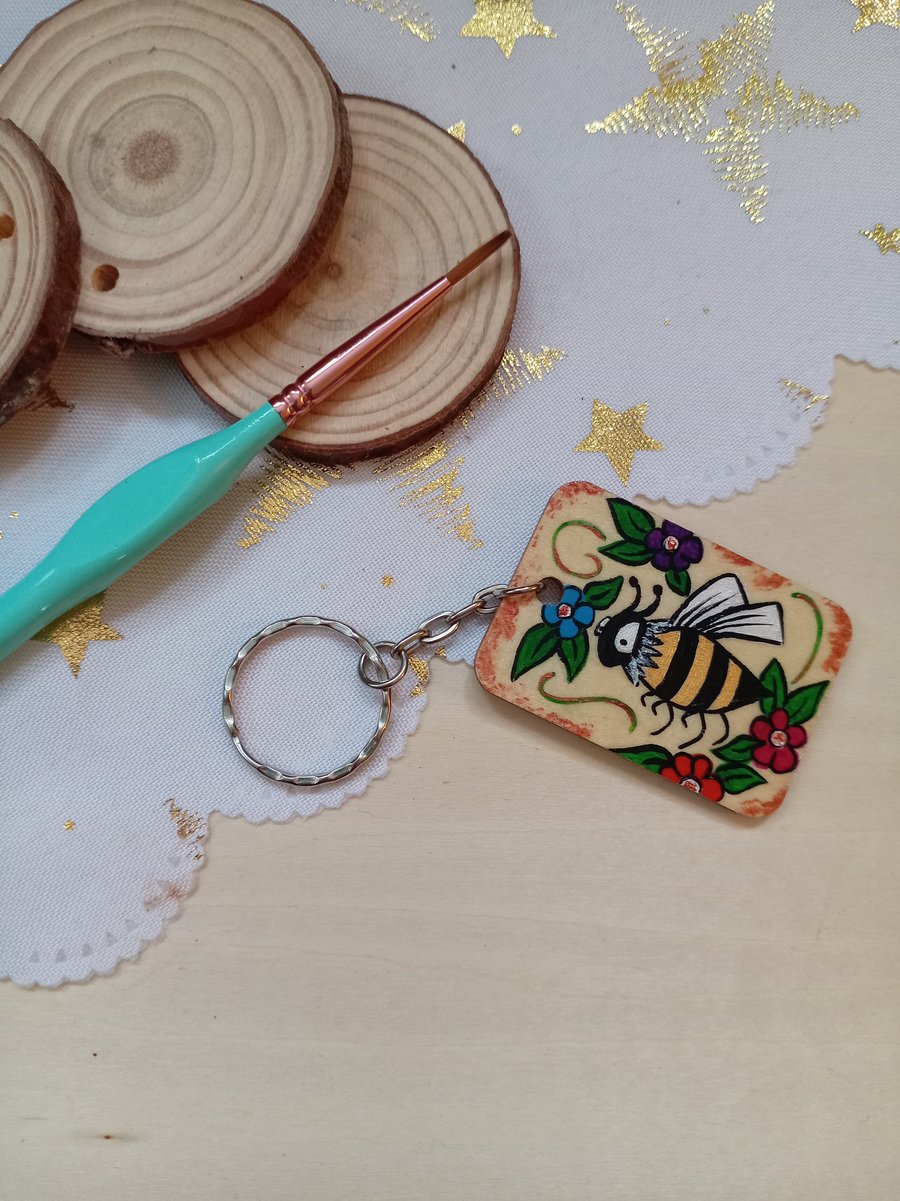 Wooden rectangular bee and flower Keyring 