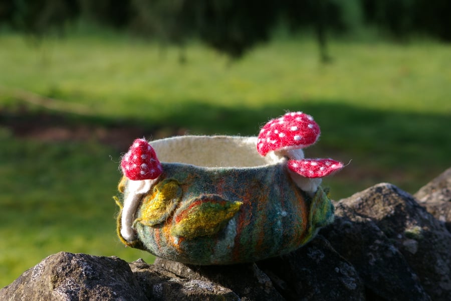 Handmade Felted Wool Bowl