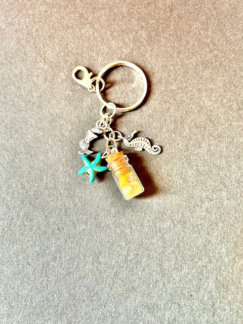 Beach-themed key ring
