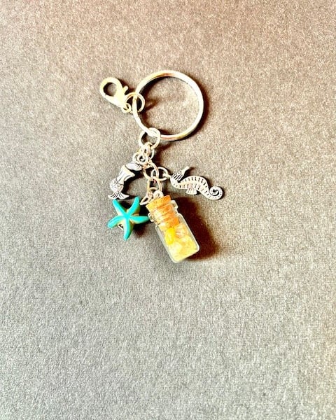 Beach-themed key ring