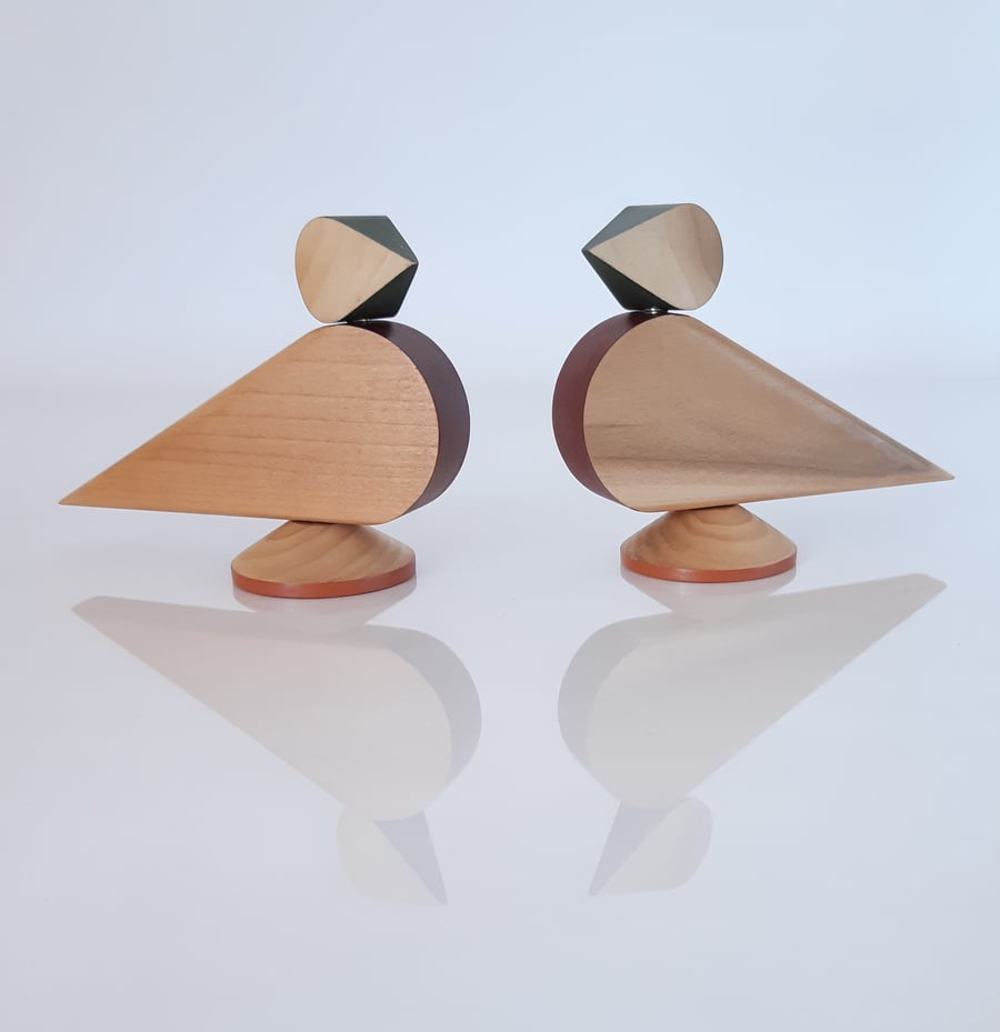 Standing Bird No4 MaggiDuck