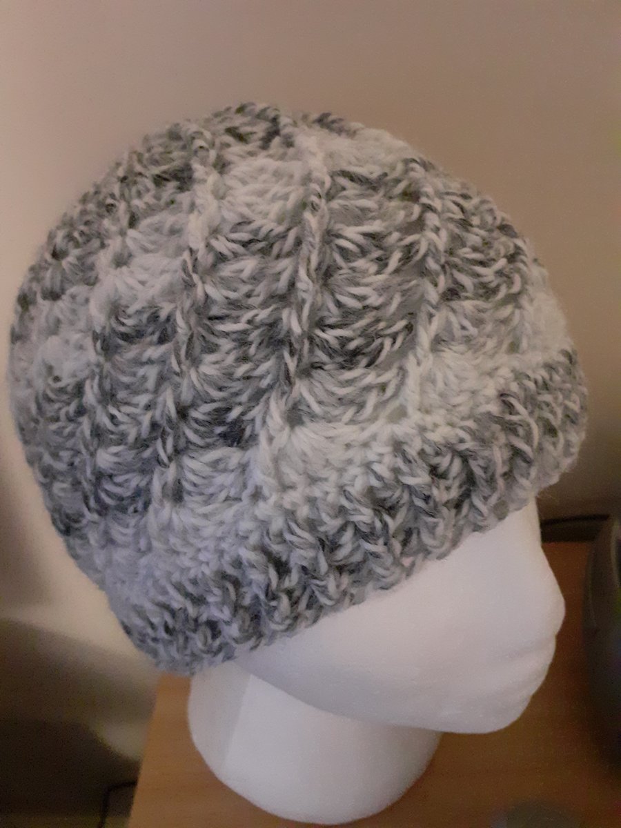 Crochet Shells Hat (04)