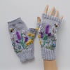 Knitted Silver Grey Fingerless Gloves With Embroidered Flowers And Bees (R921)