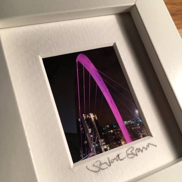 SQUINTY BRIDGE, ,GLASGOW  mini signed and framed print 