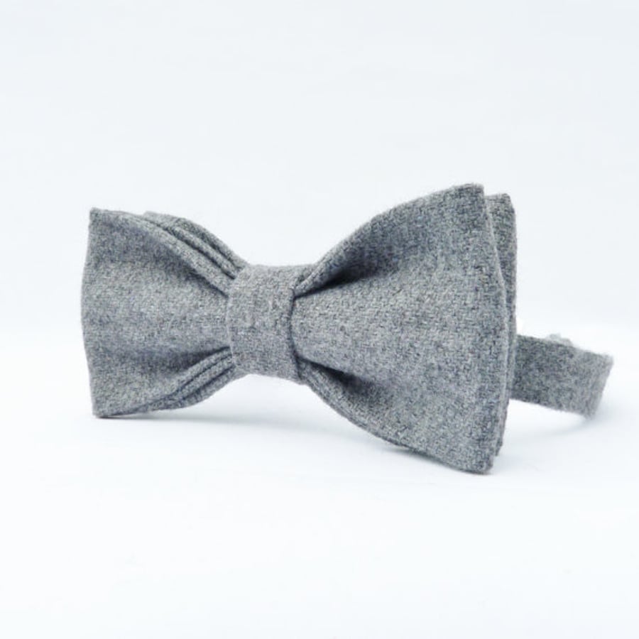 Mens Bow Tie - Grey British Wool Tweed