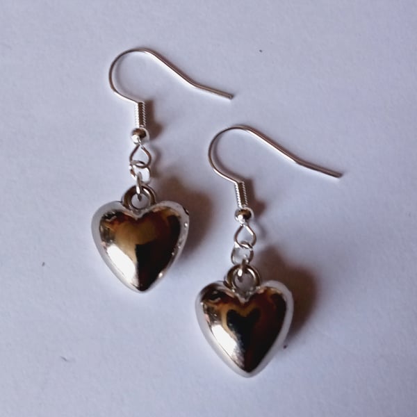 Silver Plate Acrylic Drop Dangle Love Heart Earrings