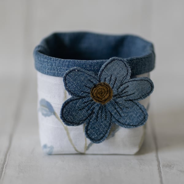 Hydrangea Fabric Tub with Denim Flower