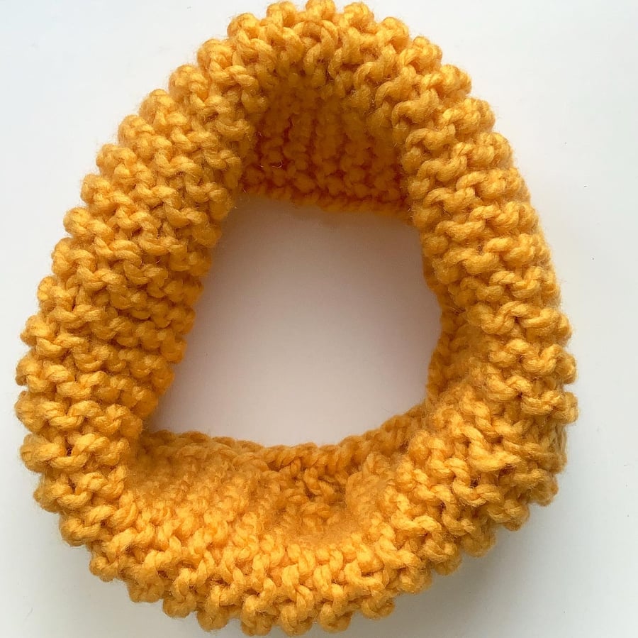 Chunky cowl, handknitted yellow cowl, knit neckwarmer