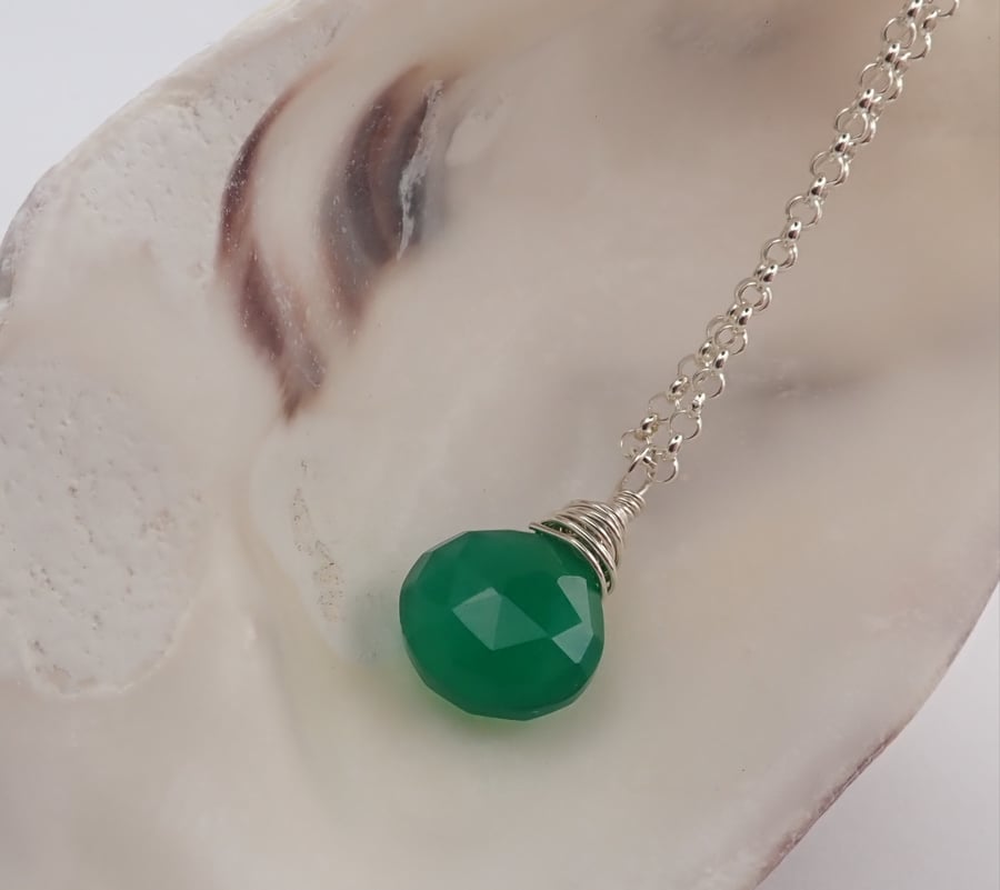 Wire wrapped green onyx necklace