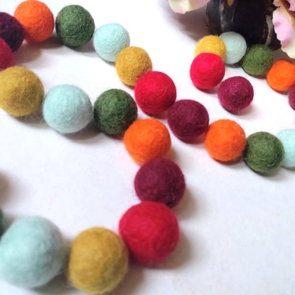 Felt Ball Garland, 60s Retro, Christmas Decor, Eclectic Bohemian Interiors