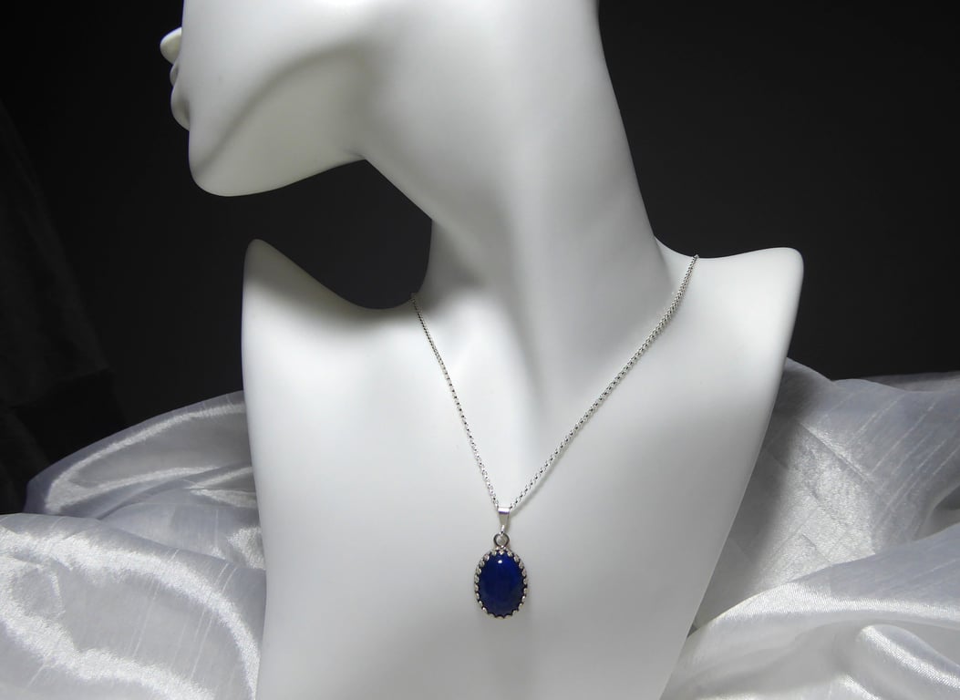 Sterling Silver Gallery Wire Set Lapis Lazuli Pendant & 18 inch Sterling Chain