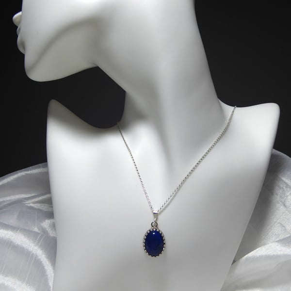 Sterling Silver Gallery Wire Set Lapis Lazuli Pendant & 18 inch Sterling Chain