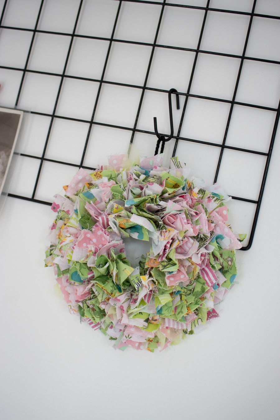 Mini spring Rag Rug Fabric Wreath, handmade