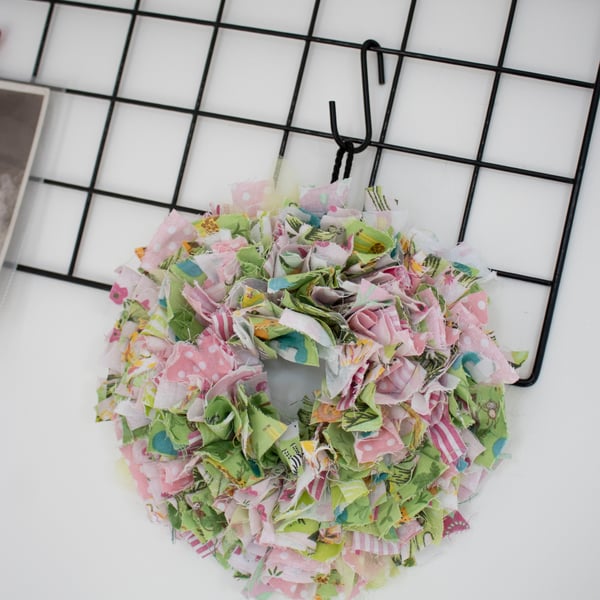Mini spring Rag Rug Fabric Wreath, handmade