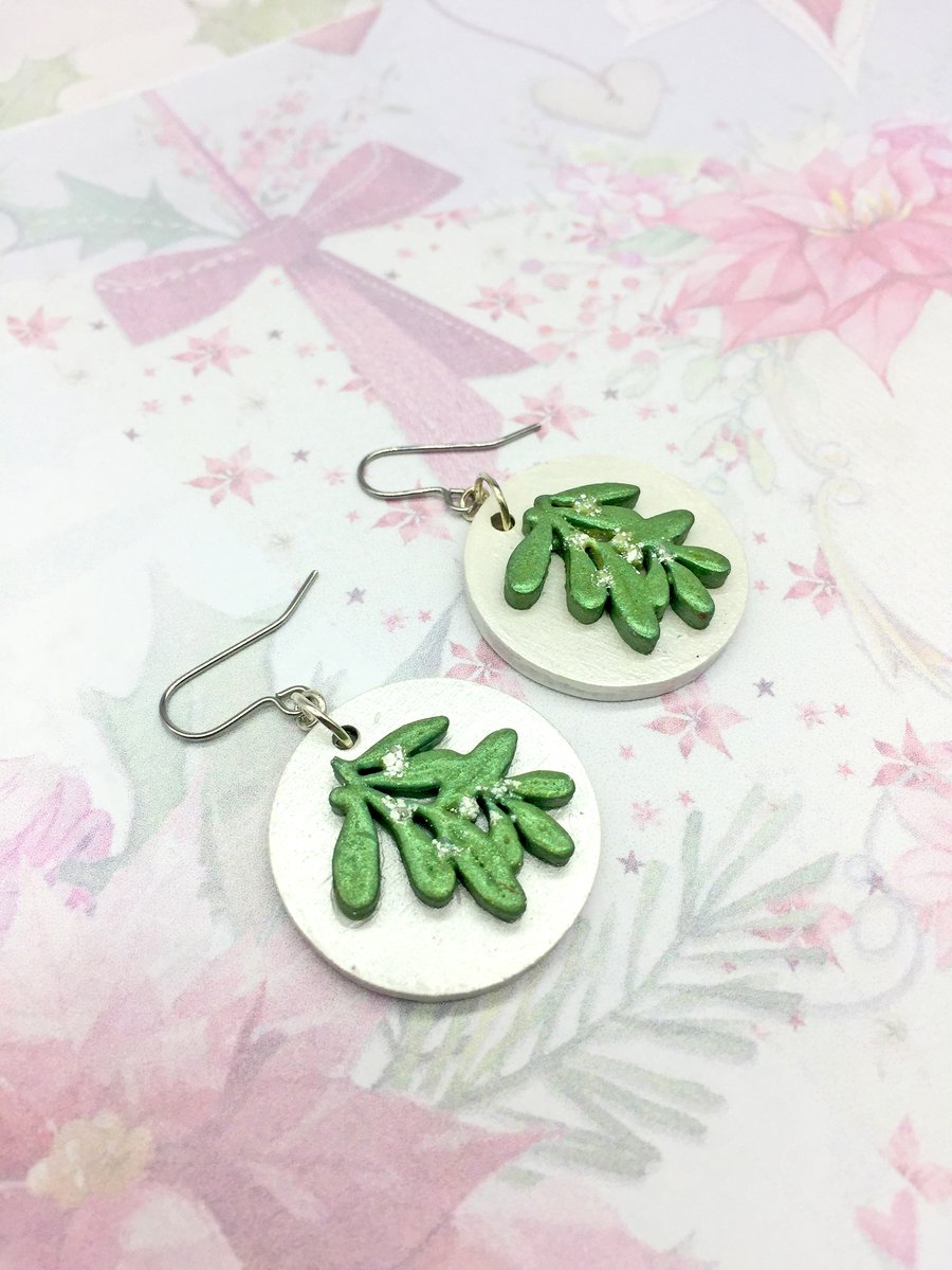 Mistletoe wooden dangle earrings green and pearl white winter festive nature