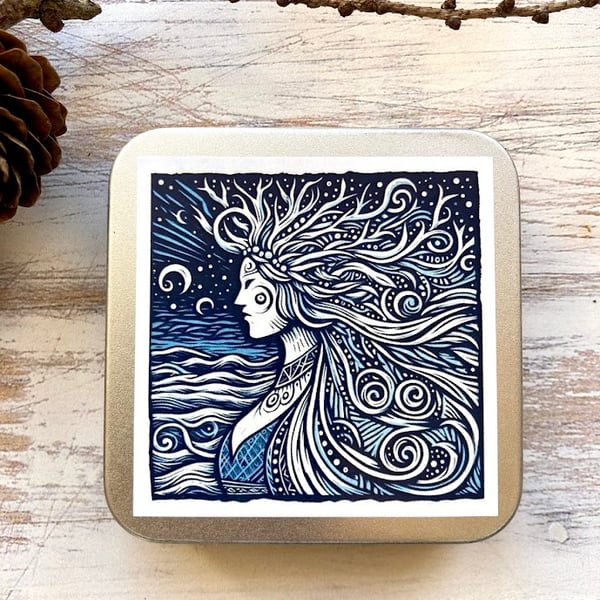 Storage tin square Sea Queen buttons, stitch markers, beads, knitting, sewing